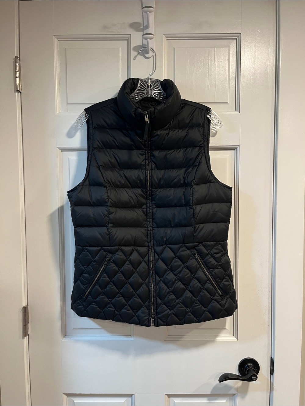 Talbots Down Filled Puffer Vest in Black Size Medium